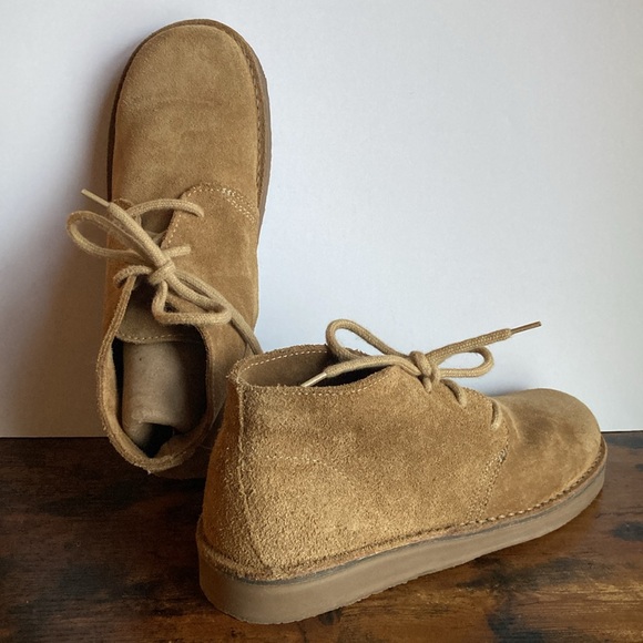 LIKE NEW! American Eagle Outfiters Nubuck/Suede Leather Chukka Boots Women’s 8 - Picture 3 of 11
